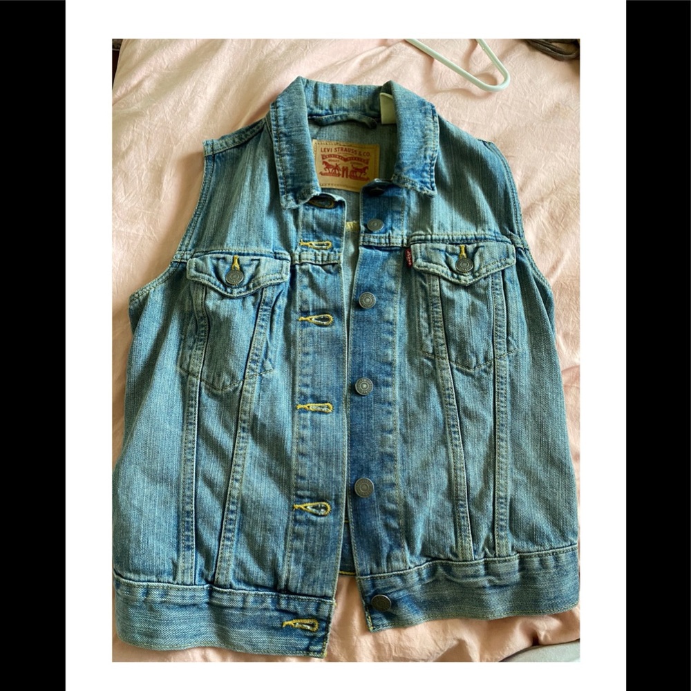 Levi’s Vest